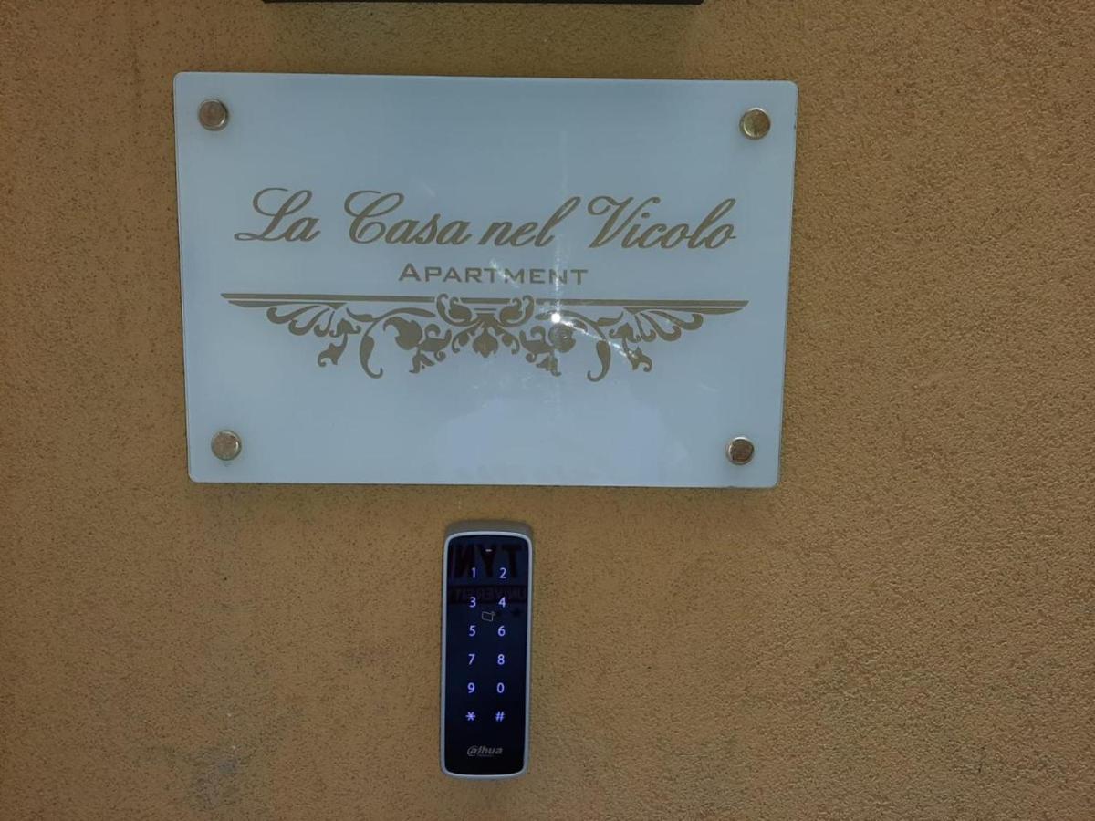 La Casa Nel Vicolo Apartment จีอาร์ดีนี นักซอส ภายนอก รูปภาพ